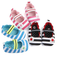 Load image into Gallery viewer, Newborn baby girls shoes canvas Cute Solid Infant Anti-slip New Born Baby Shoes Casual Shoes