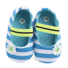 Load image into Gallery viewer, Newborn baby girls shoes canvas Cute Solid Infant Anti-slip New Born Baby Shoes Casual Shoes