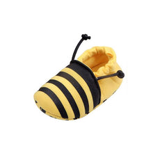 Load image into Gallery viewer, Lovely baby girls shoes Toddler First Walkers Baby Shoes Round Toe Flats Soft Slippers Shoes baby drop shipping