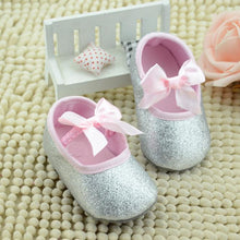 Load image into Gallery viewer, Glitter Baby Shoes Sneaker Anti-slip Soft Sole Toddler