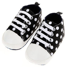 Load image into Gallery viewer, Spring Summer Baby Shoes White Baby Girls Shoes Soft Sole Sneaker Footwear For Newbrons Toddlers