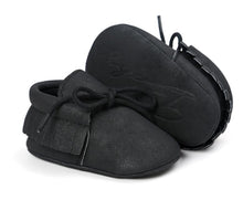 Load image into Gallery viewer, Small seven baby shoes leather soft baby shoes soft socks spring new