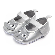 Load image into Gallery viewer, Baby Girl Shoes big eyes