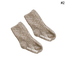 Load image into Gallery viewer, Baby Wool Socks